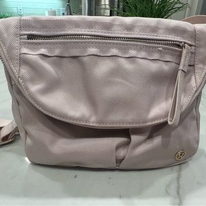 Lululemon Festival bag